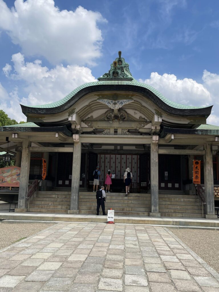 Main shrine and worship hall
